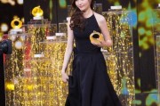 郑恺唐嫣爆料王家卫视视频,王家卫导演幕后故事大曝光